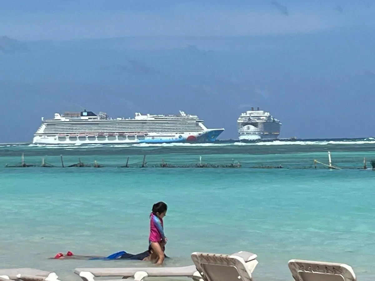 別荘 マアウアル Casa Azul Is A Tropical Oasisヴィラ