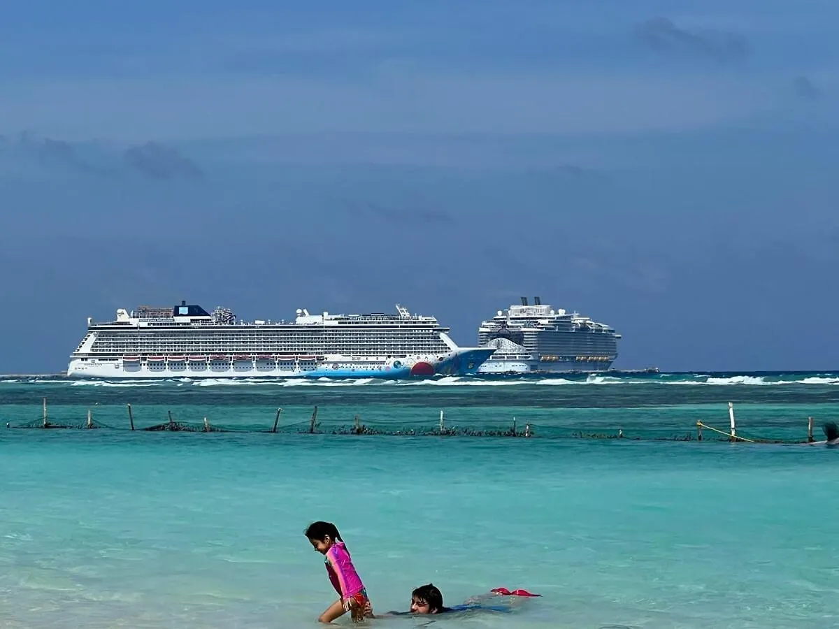 マアウアル Casa Azul Is A Tropical Oasisヴィラ 0*,